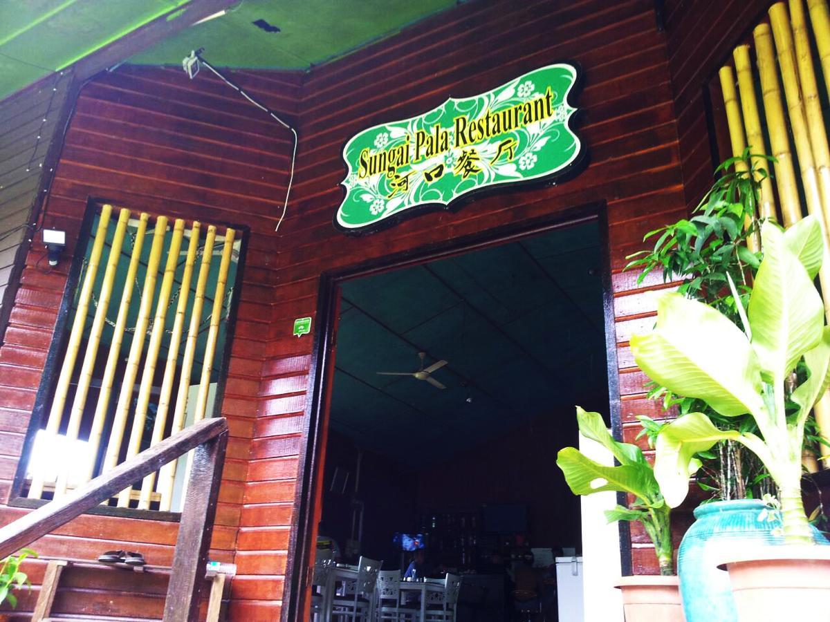 Benarat Lodge Mulu Exterior photo